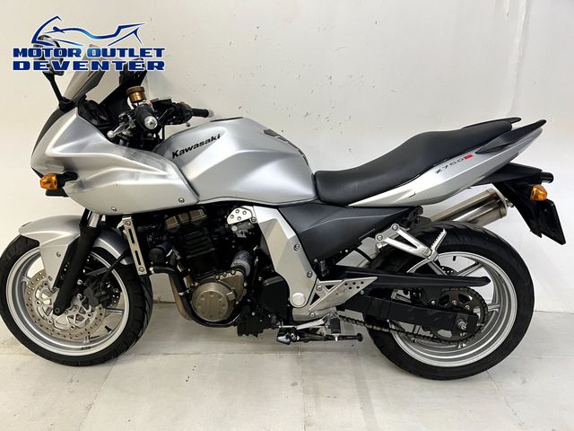 kawasaki - z-750-s