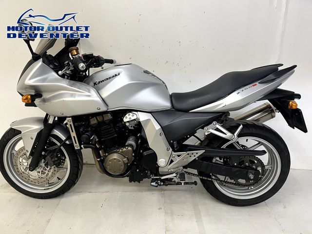 kawasaki - z-750-s