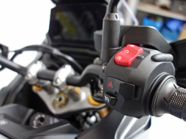 suzuki - gsx-s-1000-gx