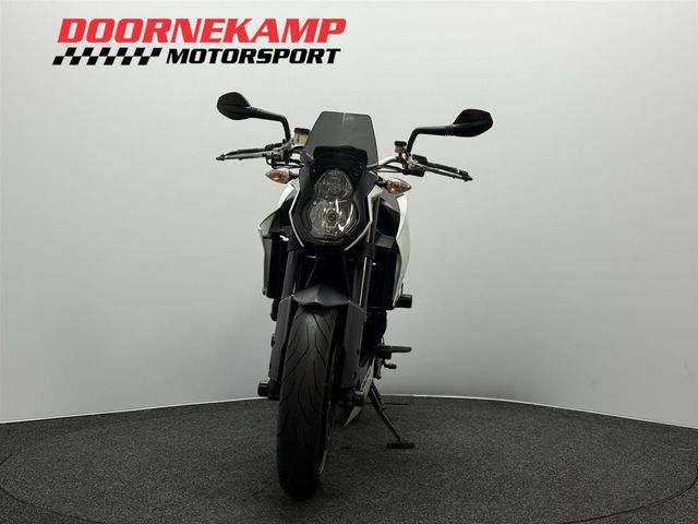 ktm - 990-super-duke-r