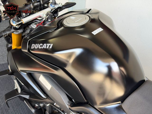 ducati - streetfighter-v4s