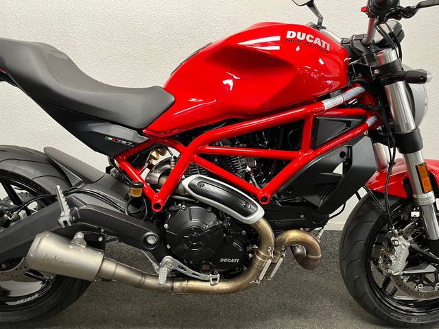 ducati - monster-797
