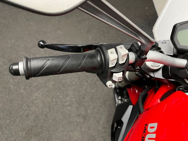 ducati - monster-797