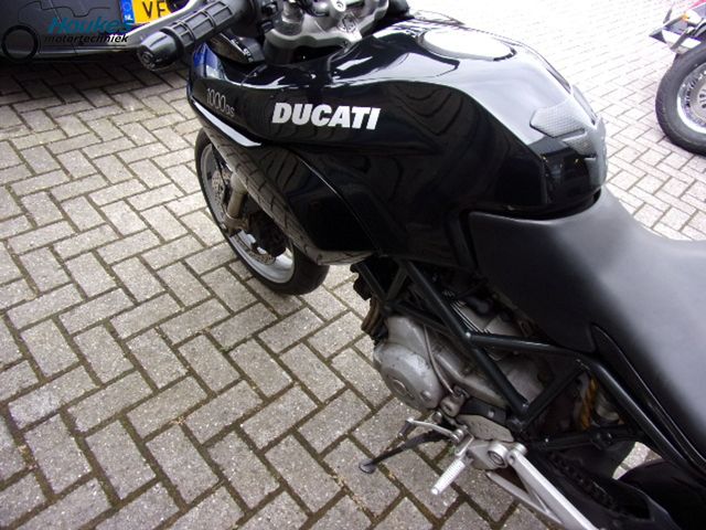 ducati - multistrada-1000-ds
