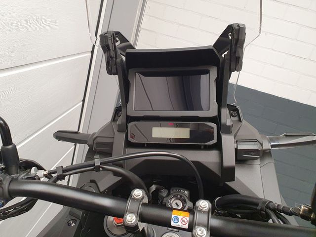 honda - crf-1100-l-africa-twin