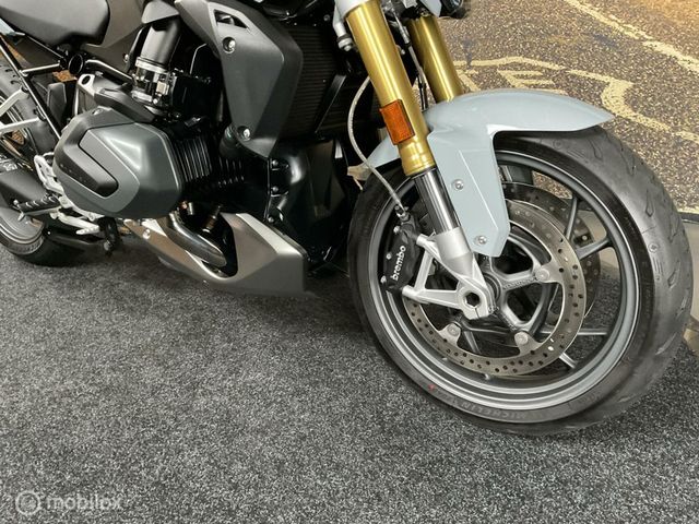 bmw - r-1250-r