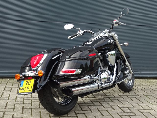 suzuki - intruder-c-800