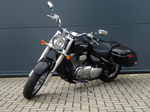 suzuki - intruder-c-800