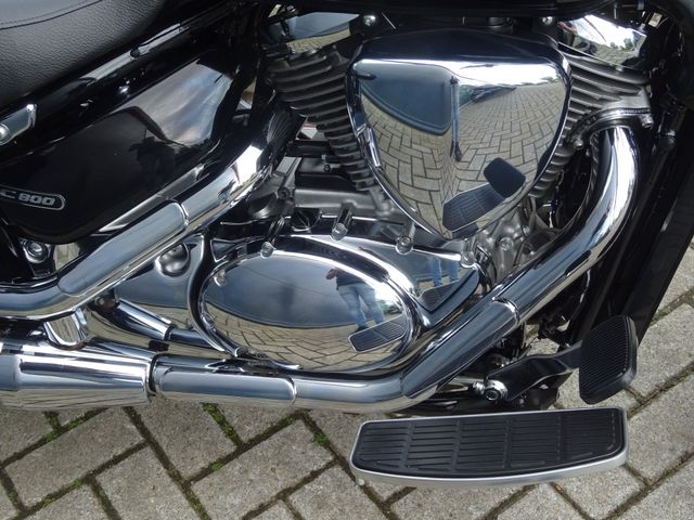 suzuki - intruder-c-800