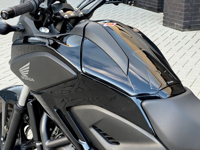 honda - nc-750-x-abs
