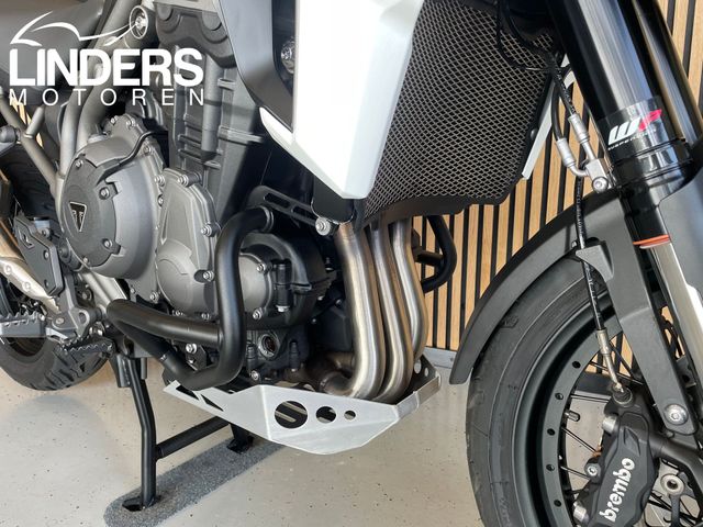 triumph - tiger-1200-xca