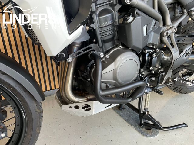 triumph - tiger-1200-xca