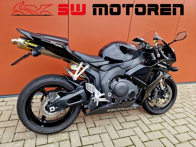 honda - cbr-1000-rr-fireblade