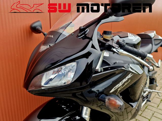 honda - cbr-1000-rr-fireblade