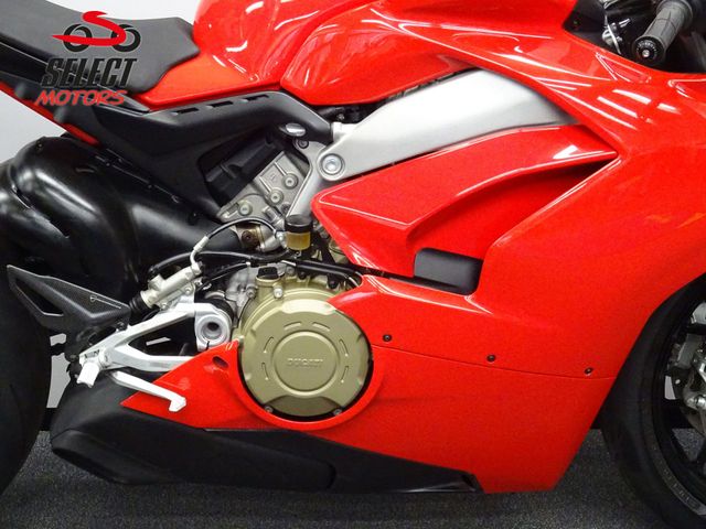 ducati - panigale-v4