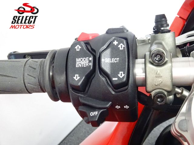 ducati - panigale-v4