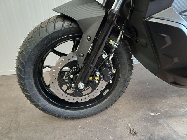 aprilia - sr-gt-200