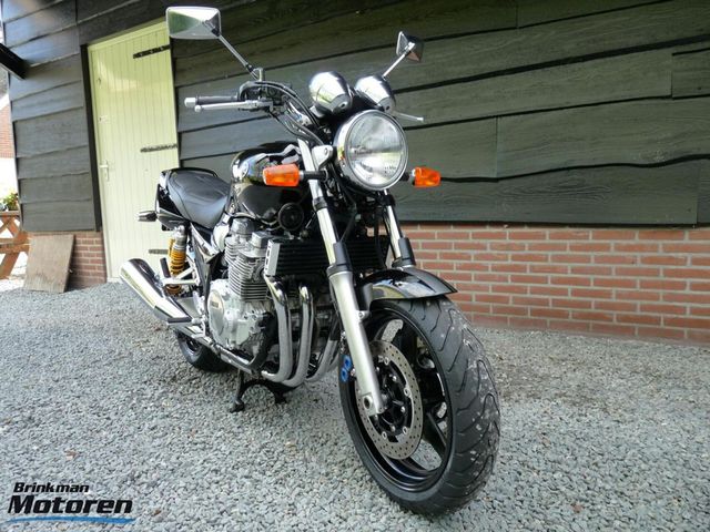 yamaha - xjr-1300