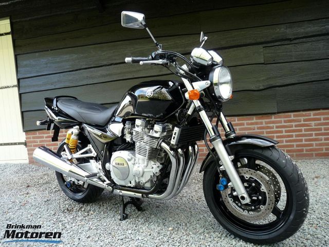 yamaha - xjr-1300