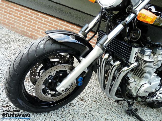 yamaha - xjr-1300