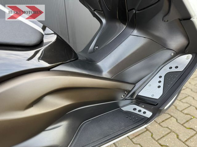 yamaha - tmax-white-max
