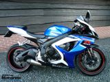SUZUKI GSX-R 750