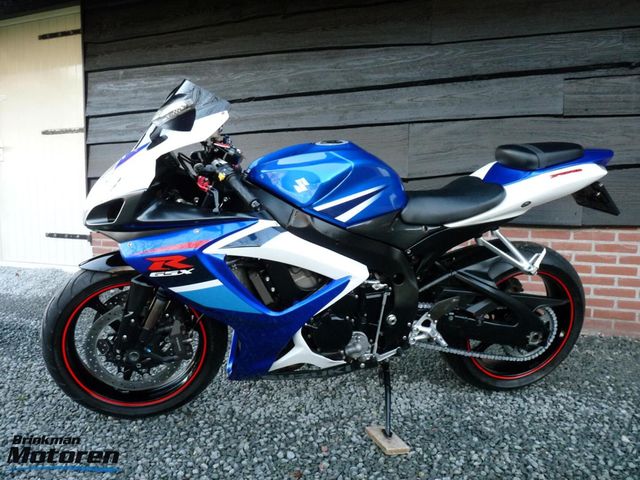 suzuki - gsx-r-750