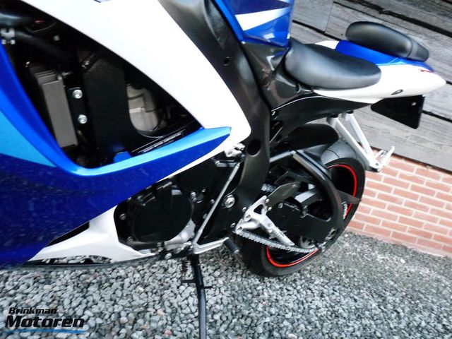 suzuki - gsx-r-750
