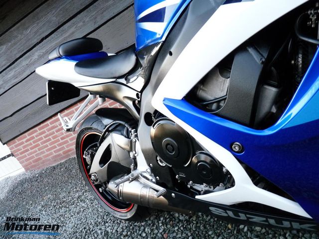 suzuki - gsx-r-750