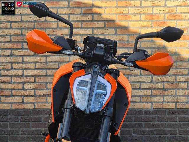 ktm - 390-duke