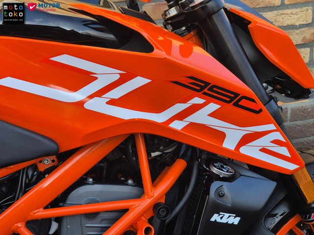 ktm - 390-duke
