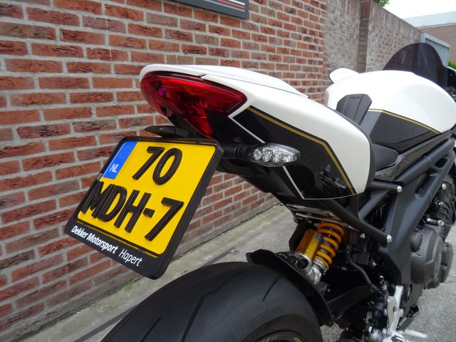 triumph - speed-triple-1200-rr