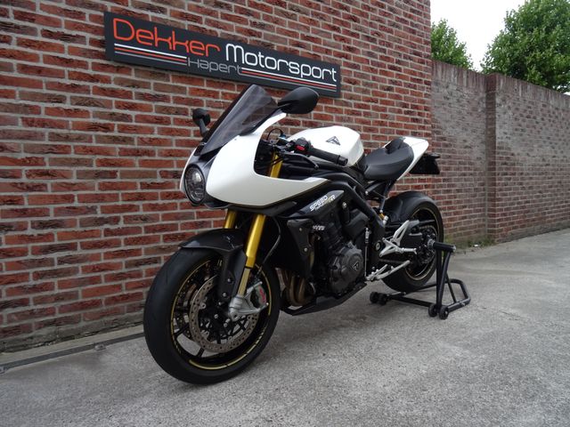 triumph - speed-triple-1200-rr