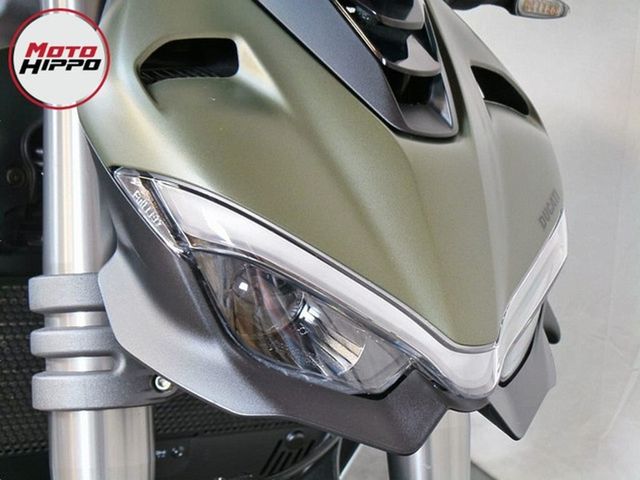 ducati - streetfighter-v2