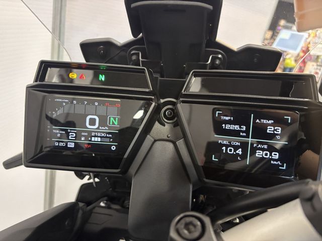 yamaha - tracer-9