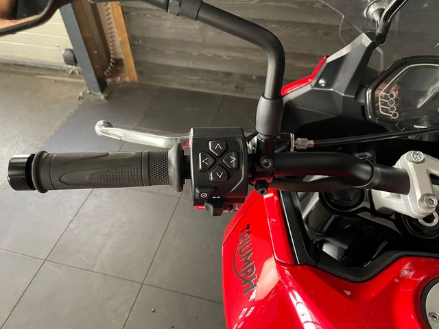 triumph - tiger-sport-660