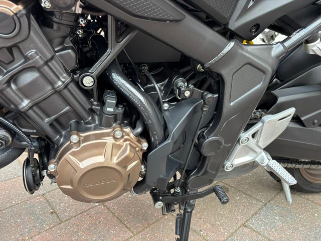 honda - cb-650-r-neo-sports-cafe