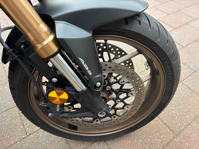 honda - cb-650-r-neo-sports-cafe