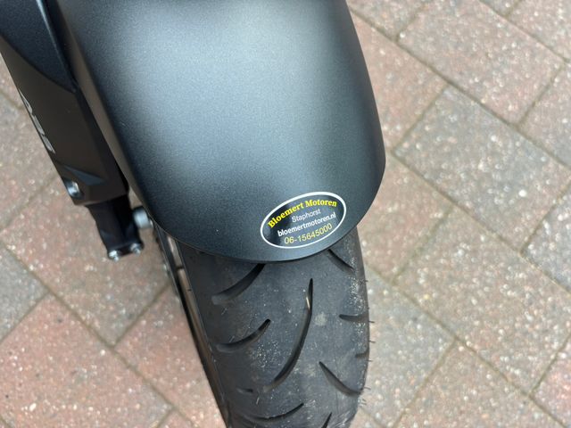 honda - cb-650-r-neo-sports-cafe