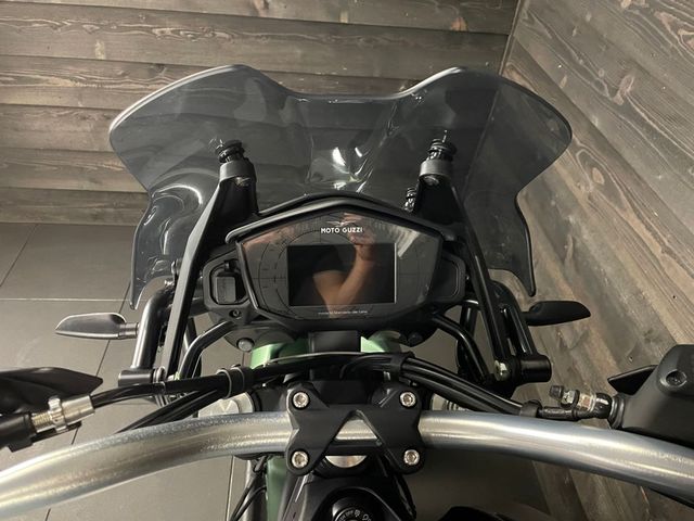 moto-guzzi - v-85-tt