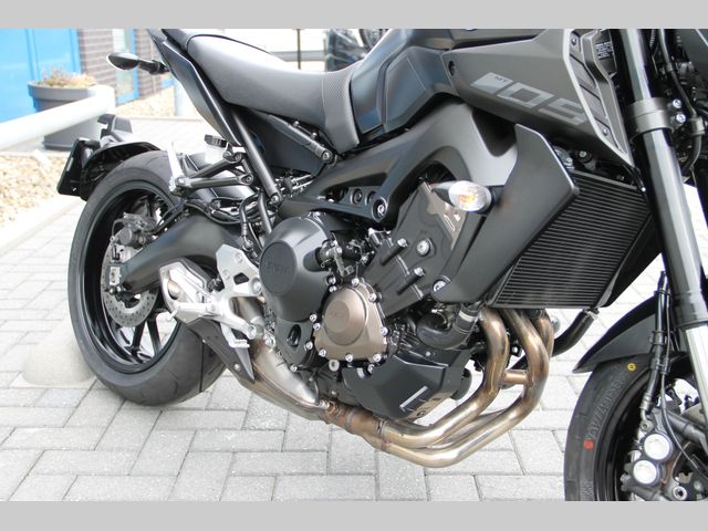 yamaha - mt-09-abs