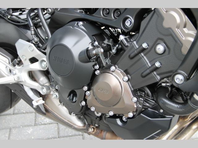 yamaha - mt-09-abs