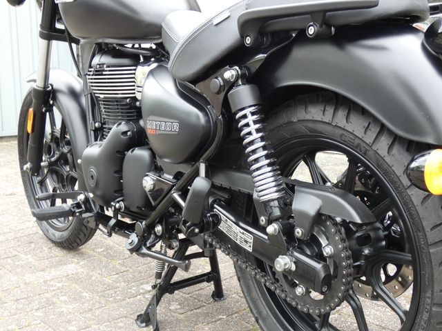royal-enfield - meteor-350