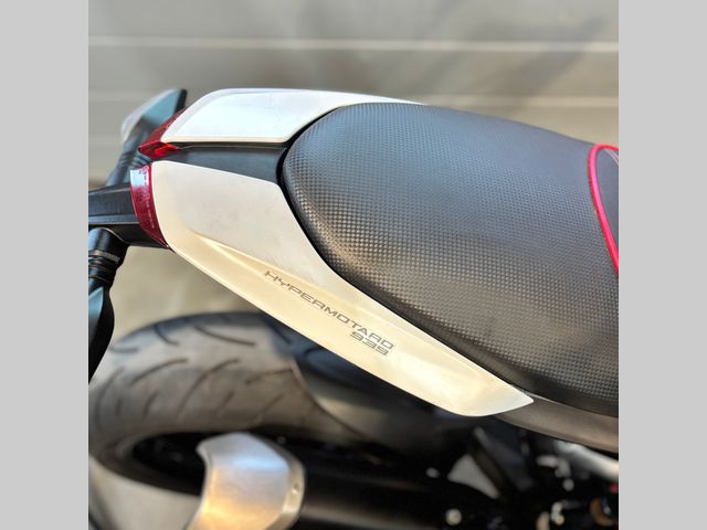 ducati - hypermotard-939