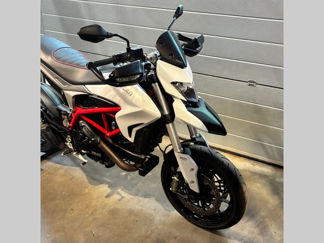 ducati - hypermotard-939