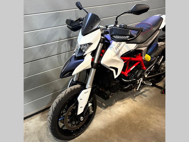 ducati - hypermotard-939