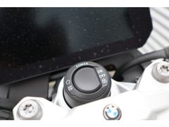 BMW F 900 R |SC Project |Schakelassistent Pro |Handvatverwarming 2024 occasion – foto 6 van 7