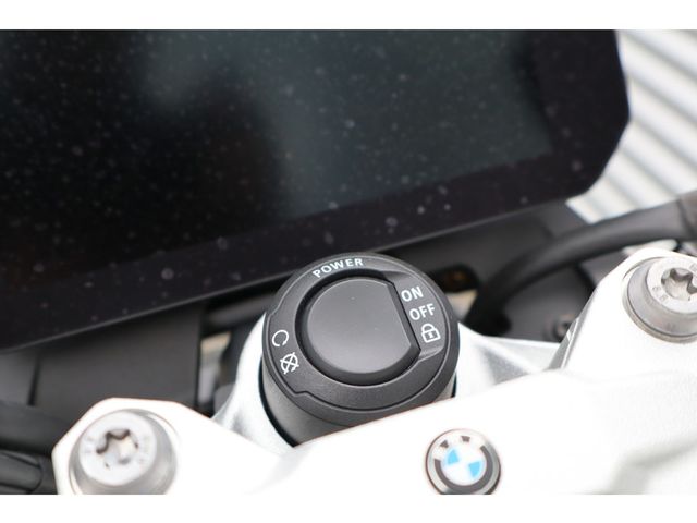 bmw - f-900-r