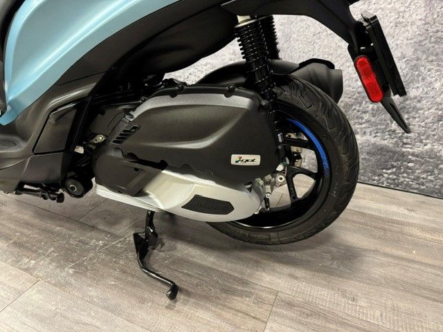 piaggio - medley-s-200