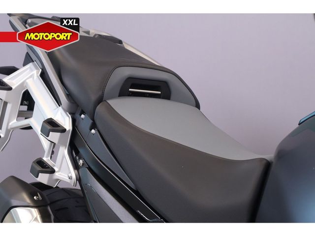 bmw - r-1300-gs-adventure
